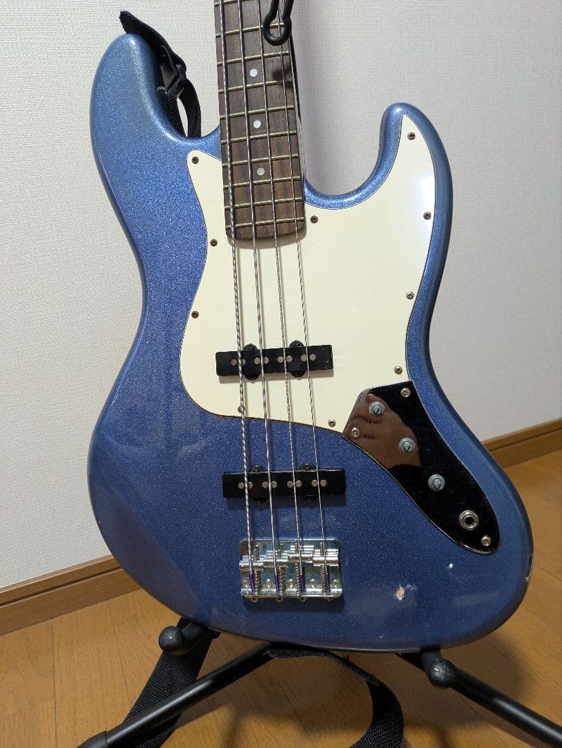 Bacchus universe ベース メタリックブルー