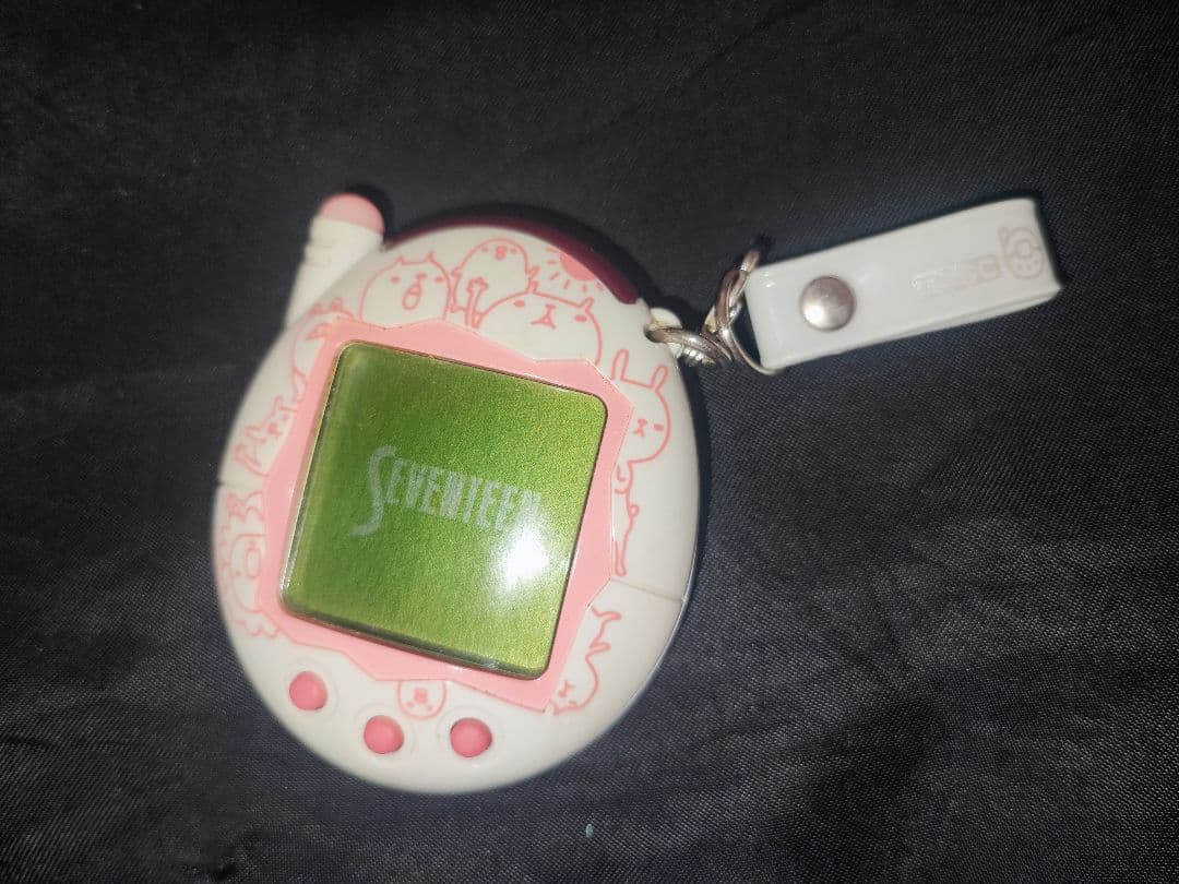 たまごっちプラス セブンティーン限定　カナヘイバージョン