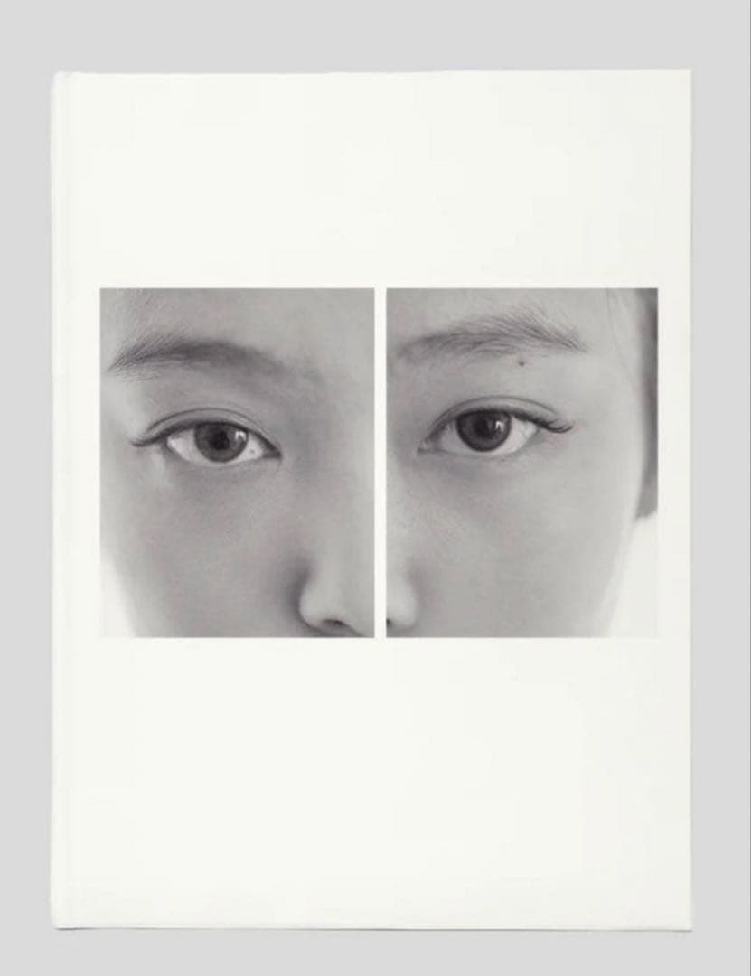 Jennie ジェニ photobook フォトブック 写真展