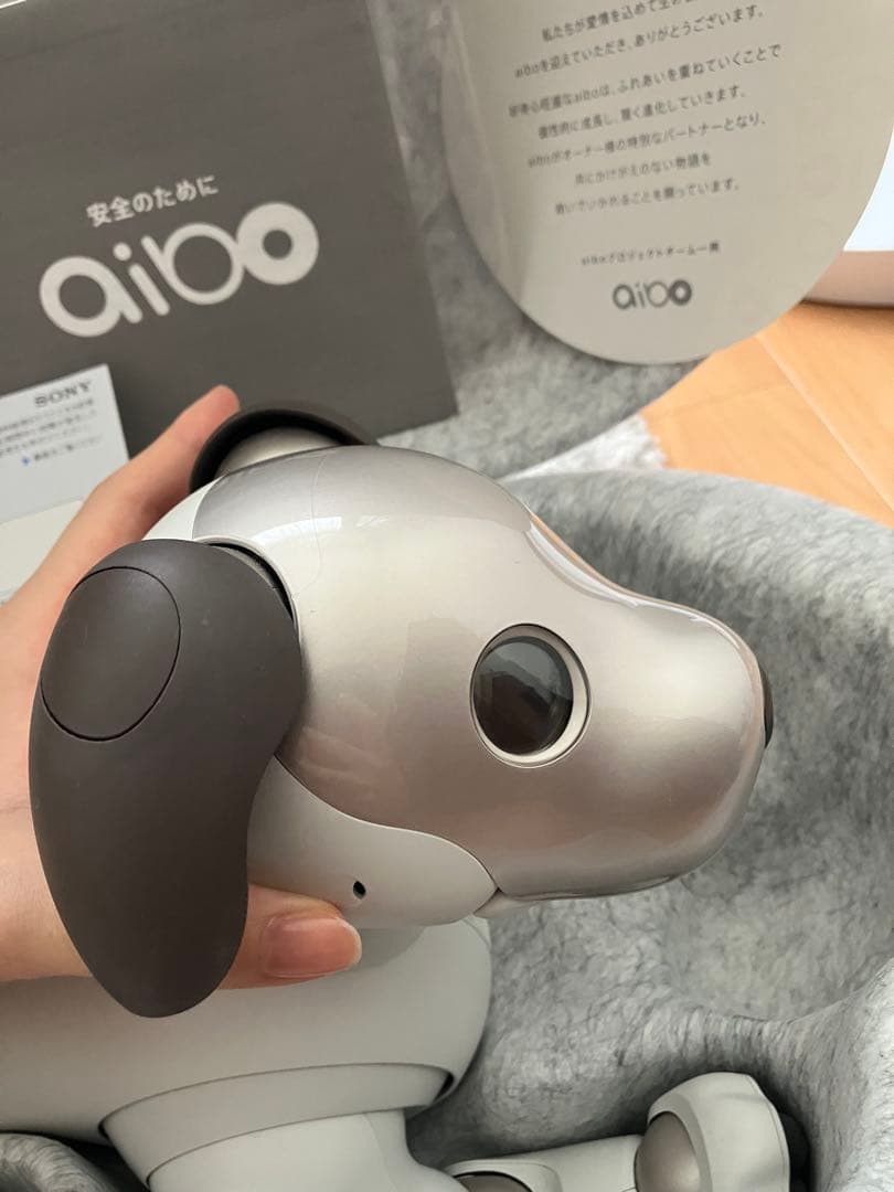 Sony aibo ERS-1000 アイボリーホワイト