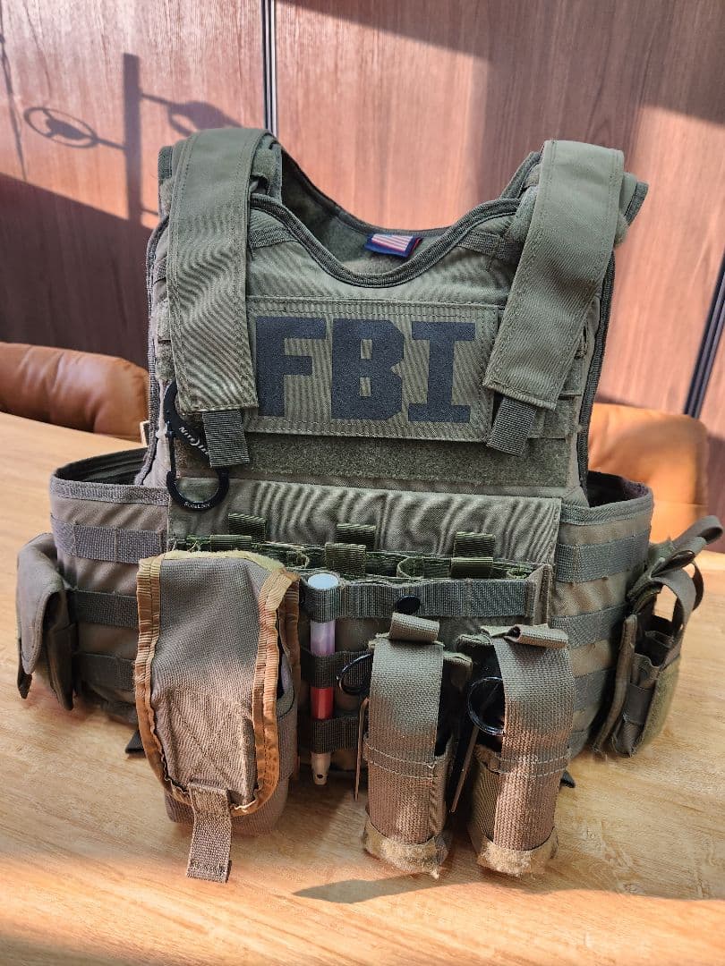 DBT UTOCタイプ プレートキャリア(レンジャーグリーン)米国 FBI 装備