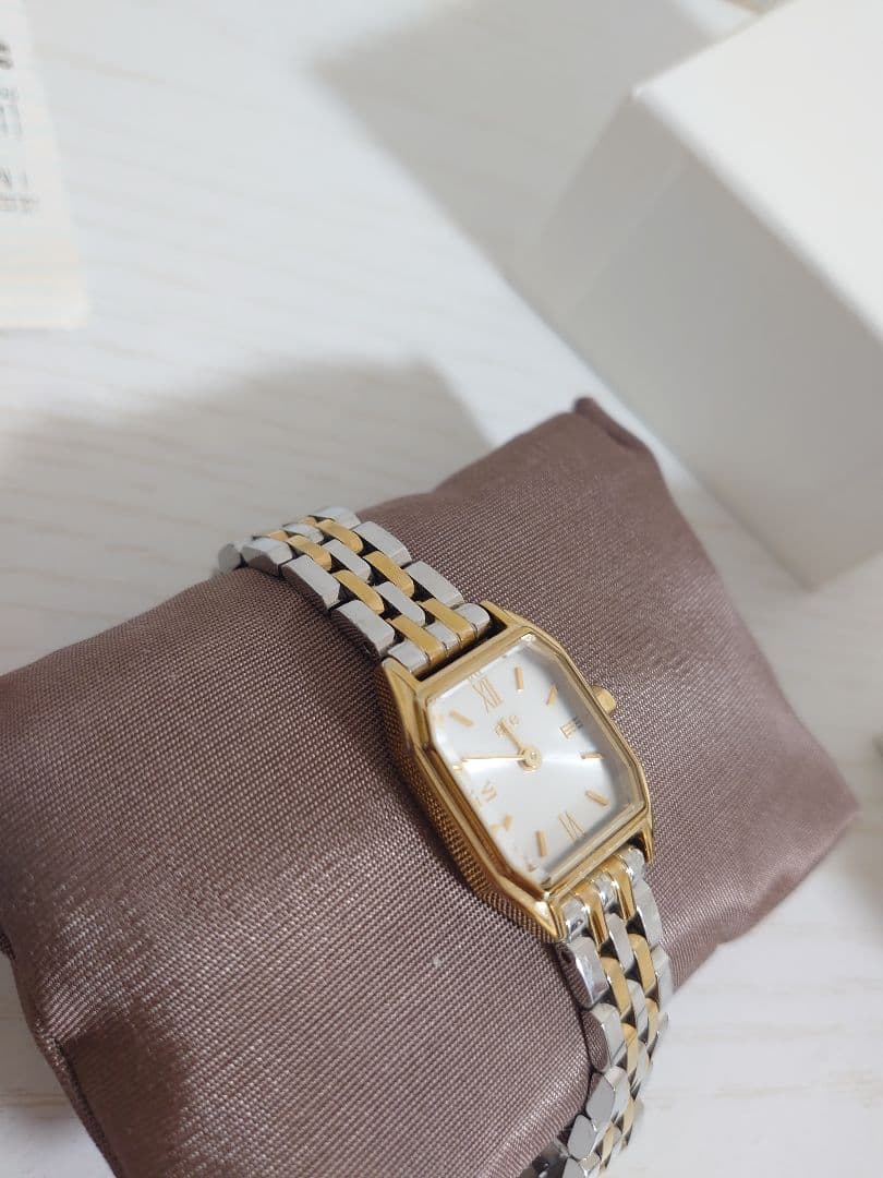 ete　オクタゴンフェイス　時計