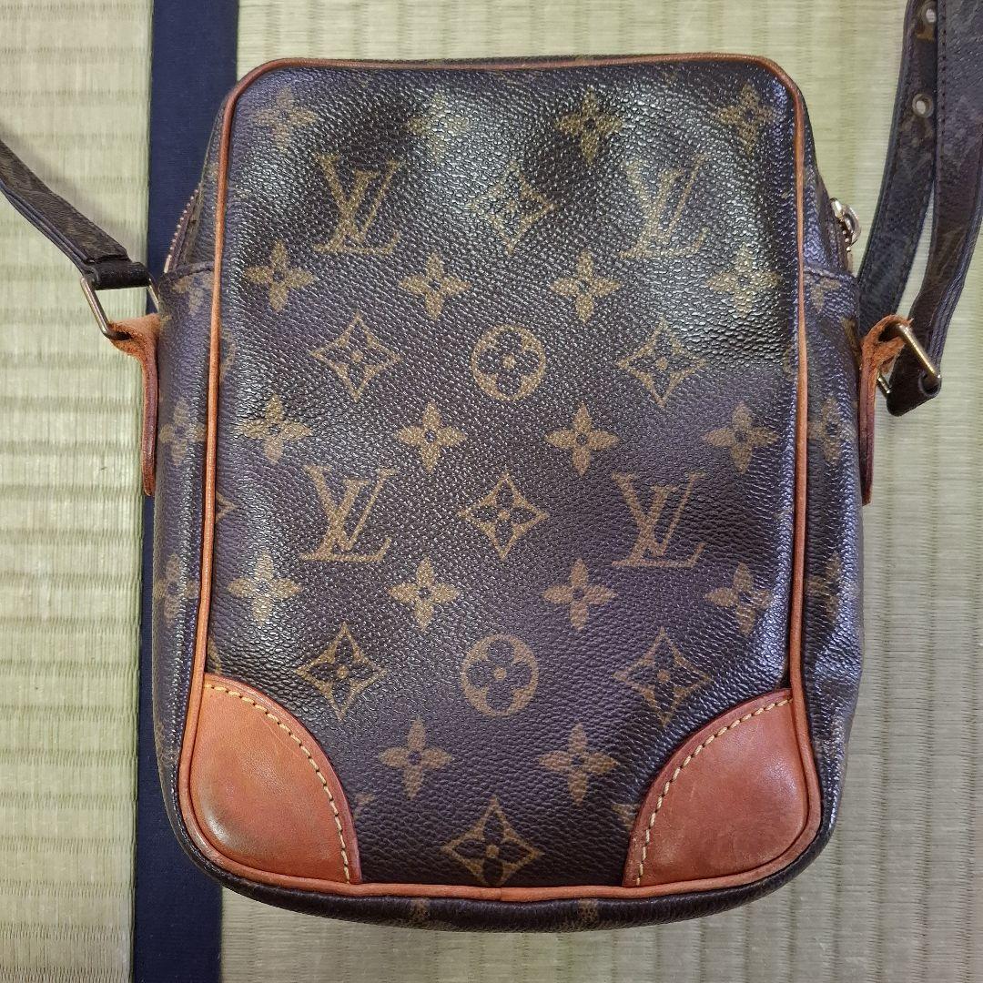 LOUIS VUITTON ショルダーバッグ　アマゾン　モノグラム　焦茶色