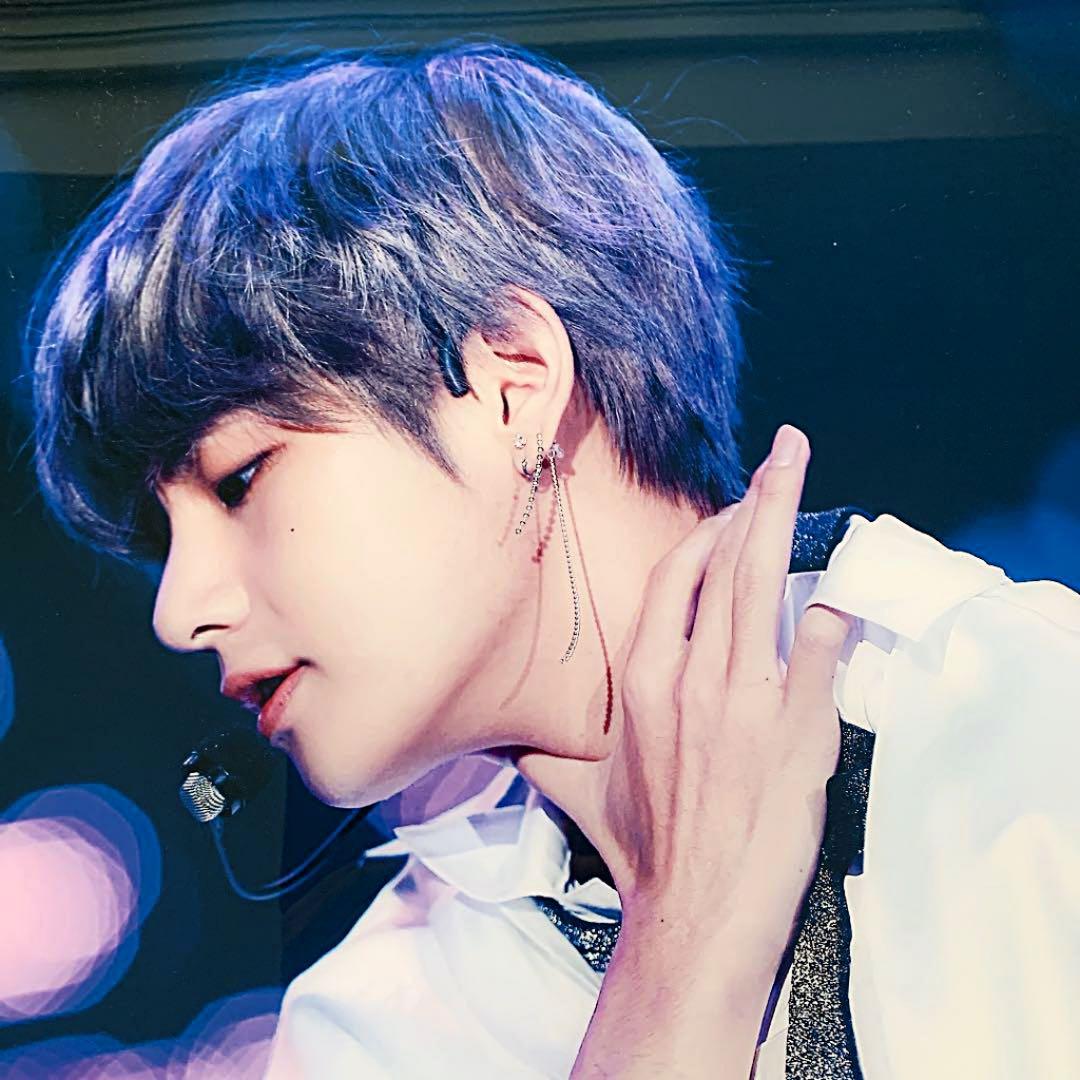 値下げしました。BTS テヒョン特大フォト❗️