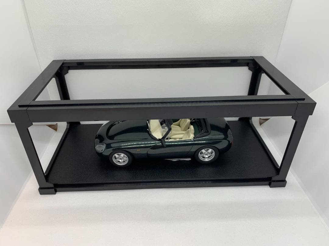 ミニカー 104-021 Cult 1/18 TVR Griffith green