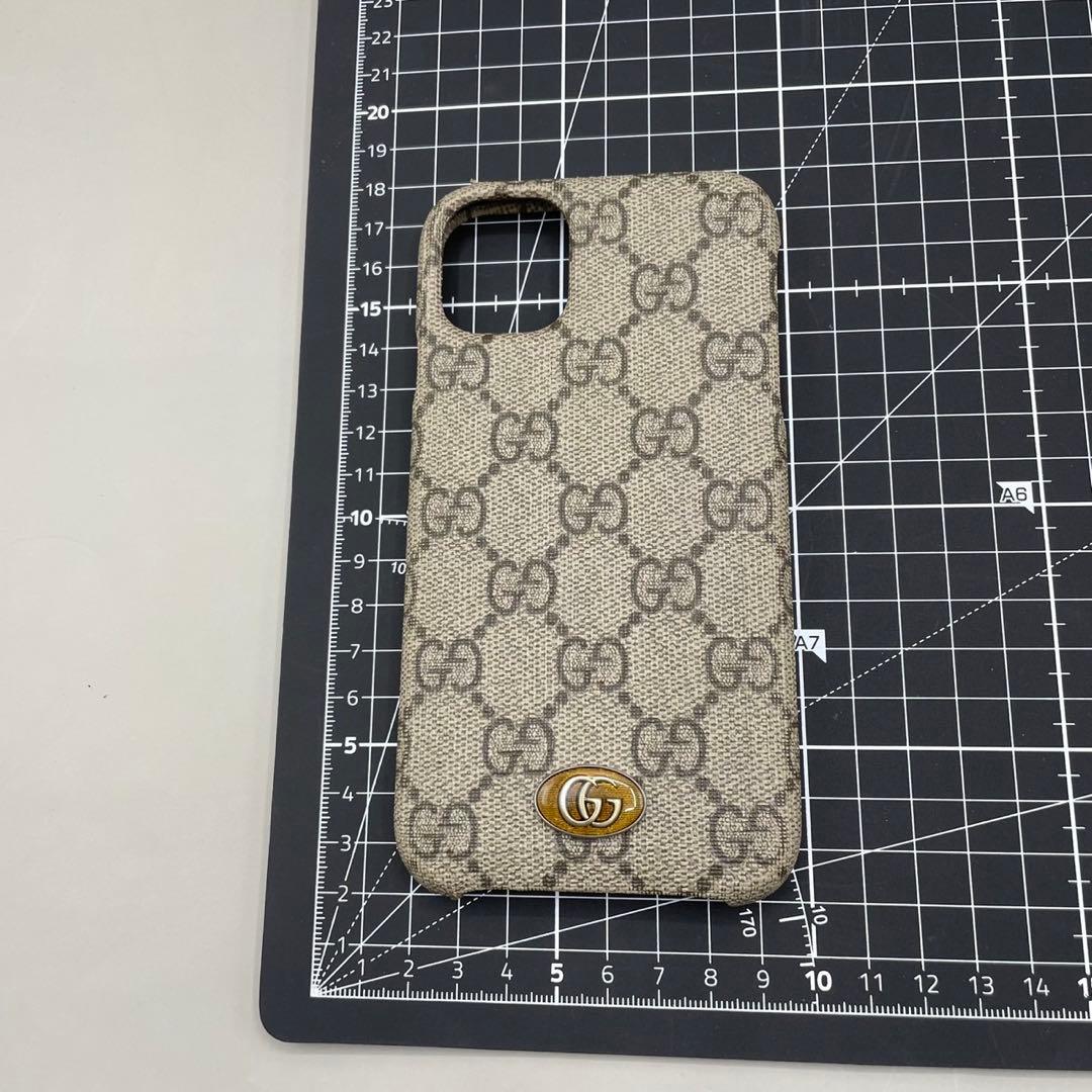 良品 グッチ iPhoneケース GGスプリーム iPhone11対応 ベージュ