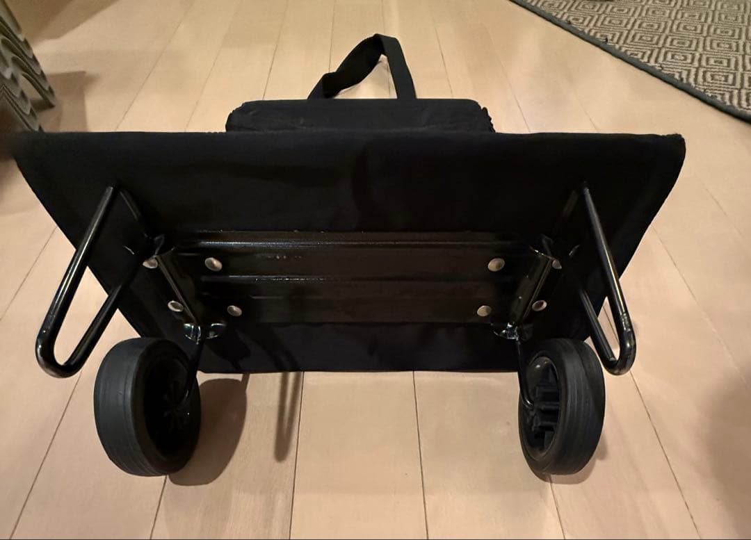 レア美品PRADA プラダ 折り畳み可 ナイロン トロ－リbag 本物