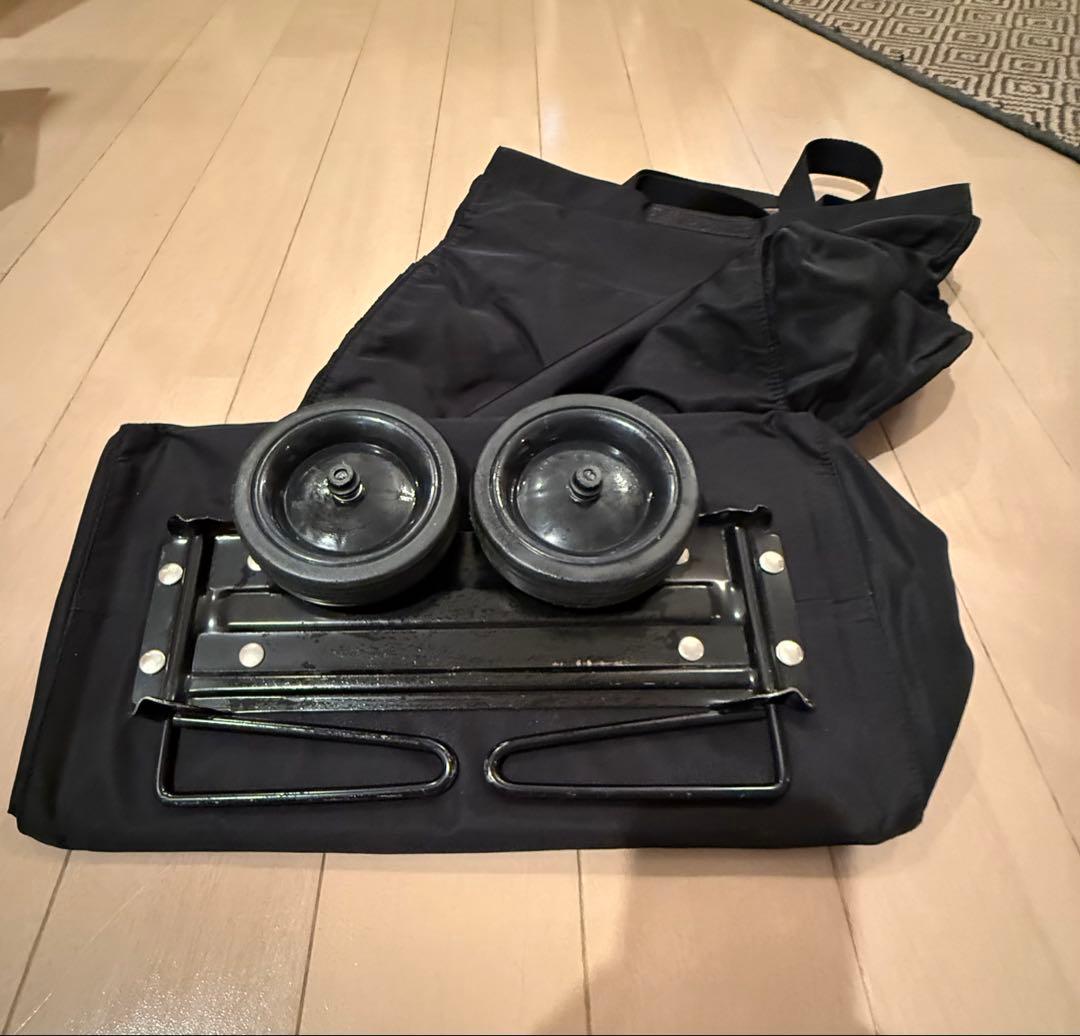 レア美品PRADA プラダ 折り畳み可 ナイロン トロ－リbag 本物