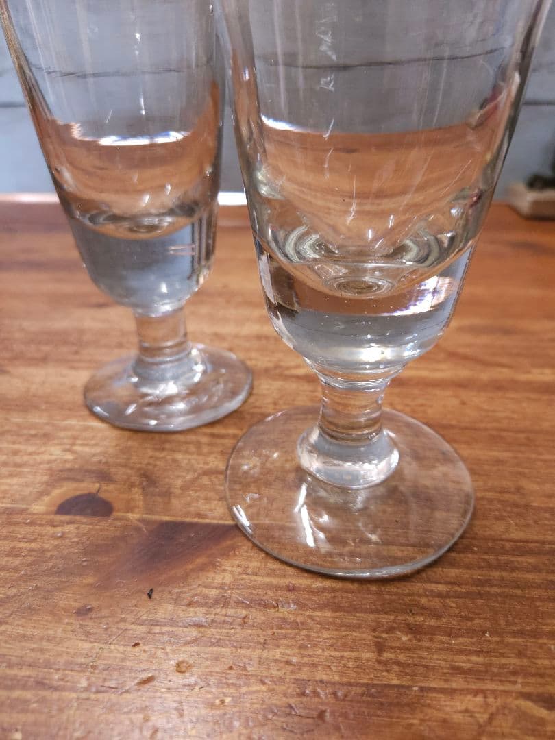 フランス アンティーク アブサングラス 2脚セット 厚手の吹き硝子 ウランガラス