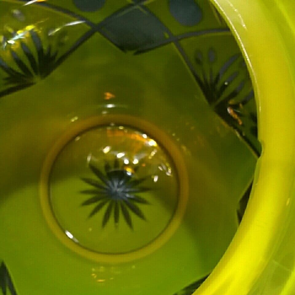 【切り子】★色被せ 黄色 切子 花瓶 花器 フラワーベース カットイエロー