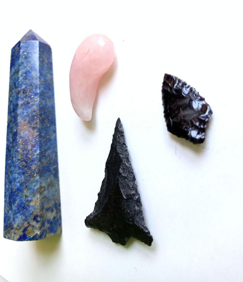 神代セット   ; . カムイ神代世界観　勾玉 ラピスラズリ六角柱 石鏃 石器