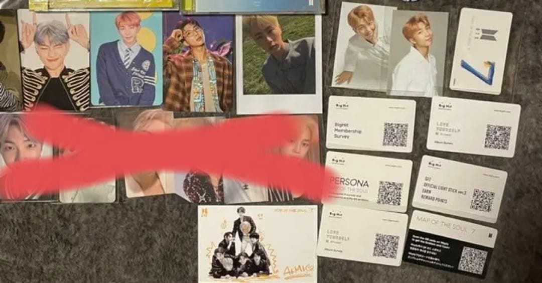 BTS アルバムセット　トレカ50枚　缶バッジ