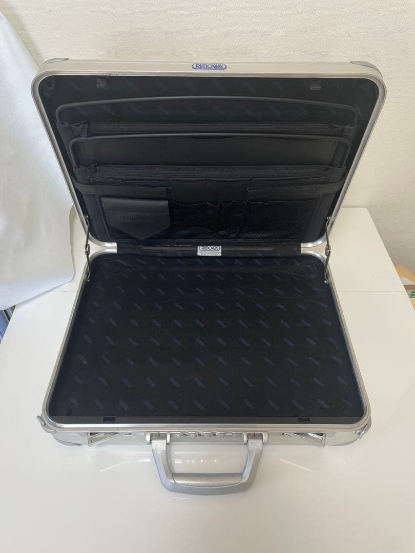 リモワ（RIMOWA)　トパーズ　アタッシュケース