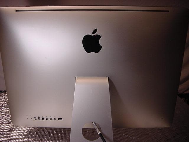 Apple iMac 2.3GHz Intel Core i5　Monterey