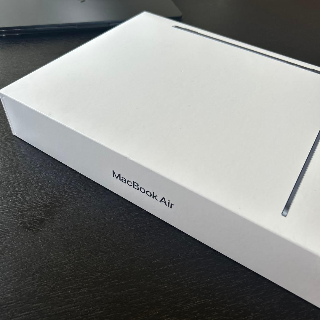 MacBook Air M2 256GB ミッドナイト