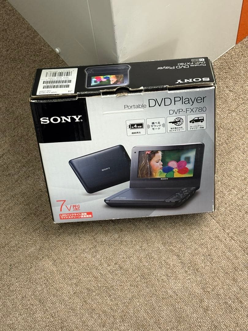 【美品】SONY DVP-FX780 ポータブルDVDプレーヤー 2018年製