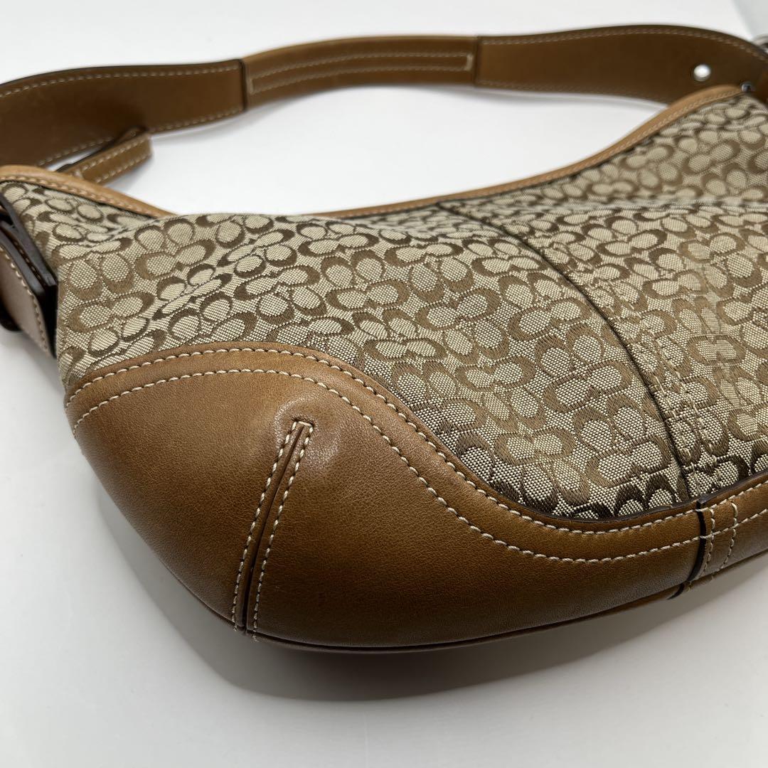美品コーチ ミニ ホーボー ハンドバッグ シグネチャー Small Hobo