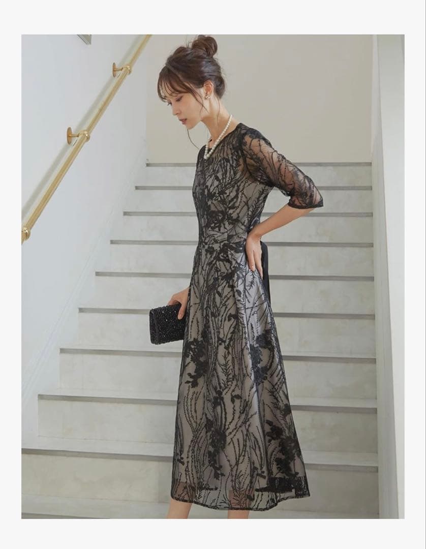 1回着用 美品 niana 黒レース 結婚式ドレス