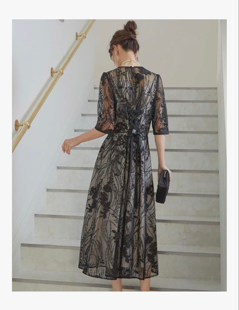 1回着用 美品 niana 黒レース 結婚式ドレス