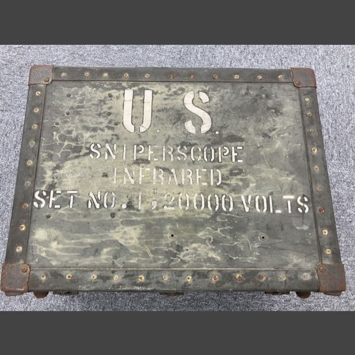 【本物】1951年製のアメリカ軍のM3赤外線狙撃兵用スコープ ボックス 特大