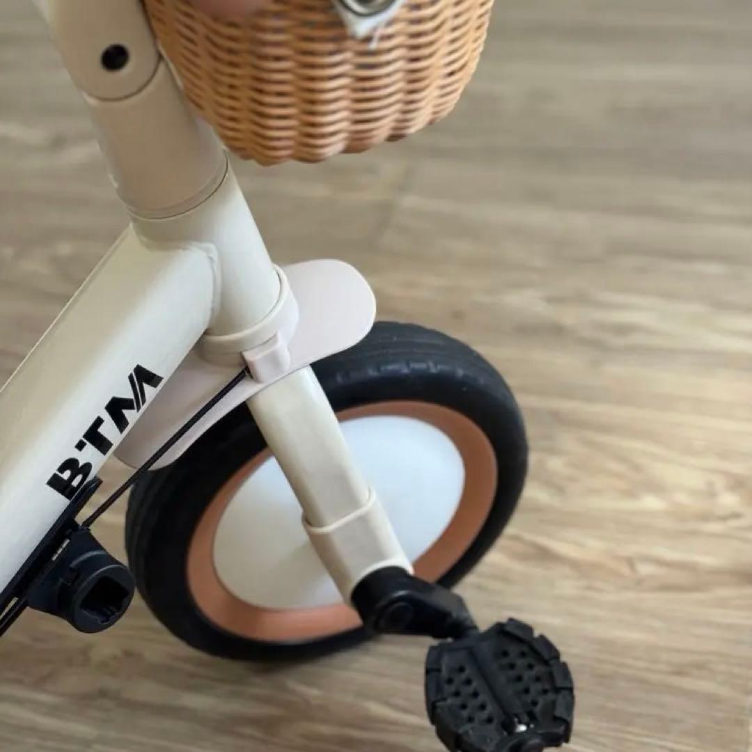 BTM 三輪車 ホワイト バスケット付き