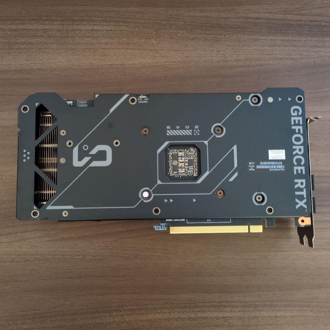 グラフィックボード・グラボ・ビデオカード asus geforce rtx4070 12GB dual OC
