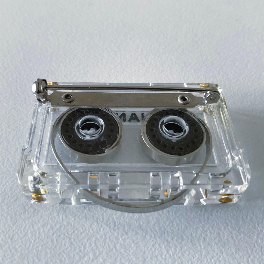 CHANEL カセットテープ　ブローチ