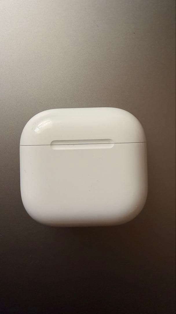 AirPods本体 ワイヤレス充電ケース付き