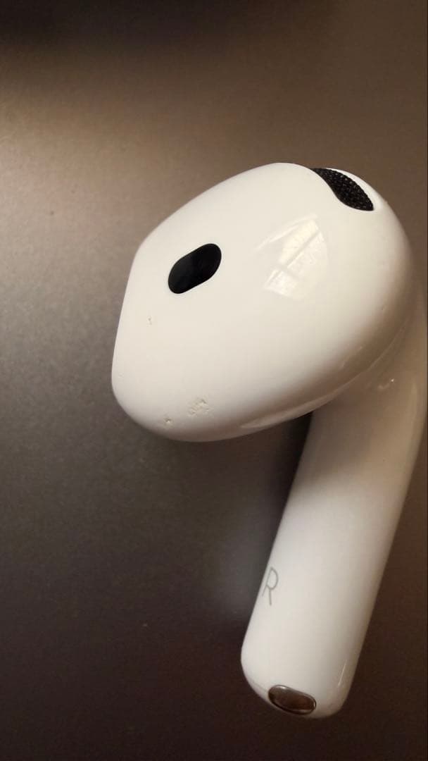 AirPods本体 ワイヤレス充電ケース付き