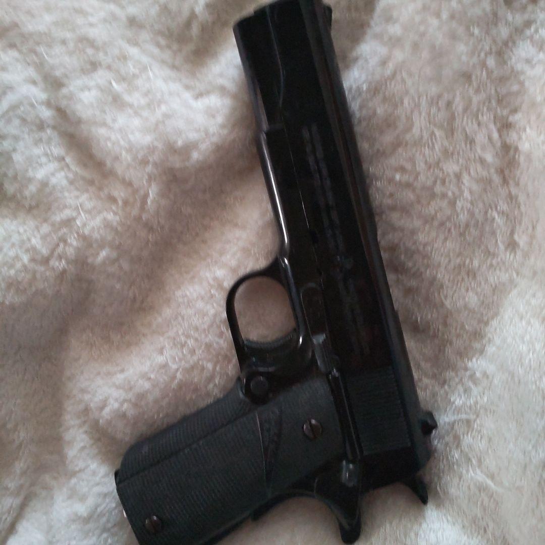 舘ひろし刑事貴族撮影使用ガバメント