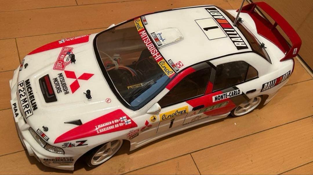 タミヤ TA03F 三菱ランサーエボリューションⅣ WRC 1/10