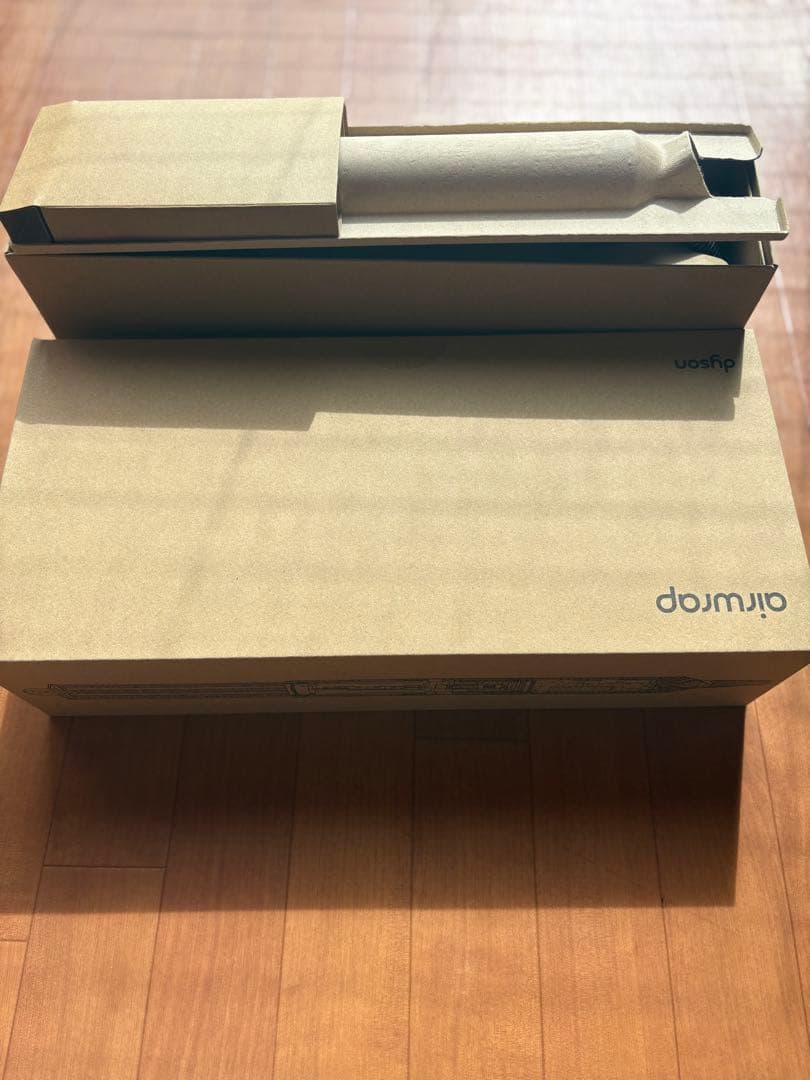 お値下げ　新品未使用　Dyson Airwrap カールHS05