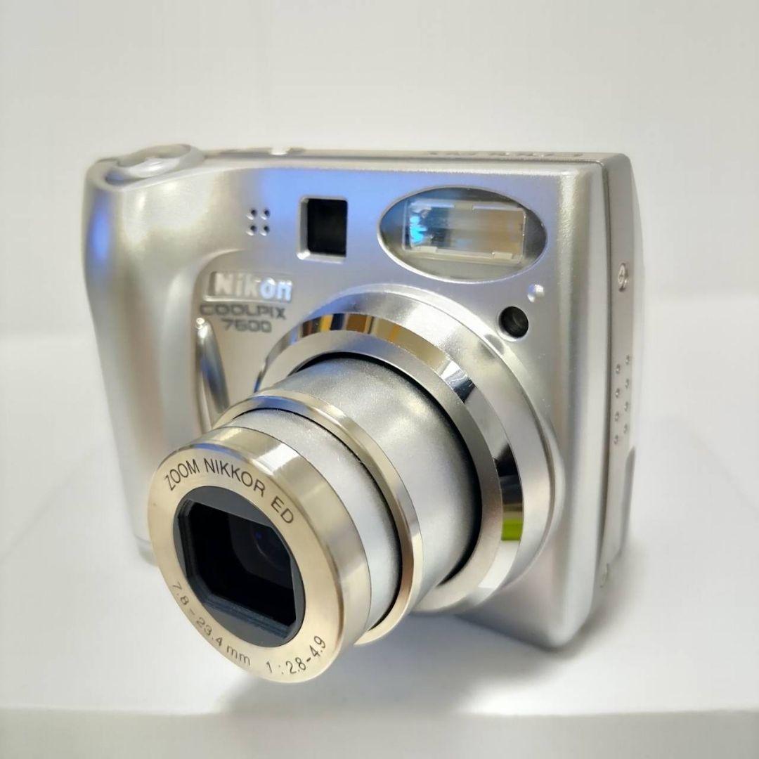 動作確認済み ニコン COOLPIX 7600 オールドコンデジ デジカメ