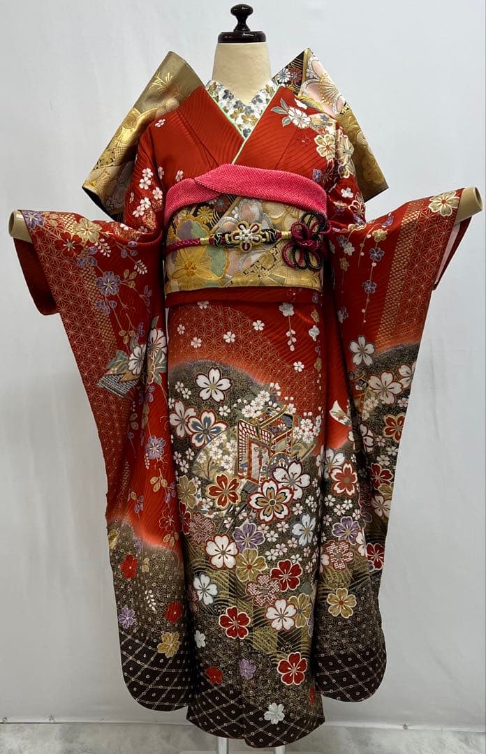 振り袖　フルセット　長襦袢　成人式　金彩加工　刺繍　全通袋帯　重ね襟付き656