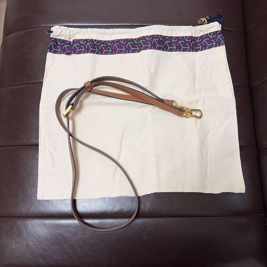 トリーバーチ　茶色　バッグ　ペリー　ブラウン　ハンドバッグ