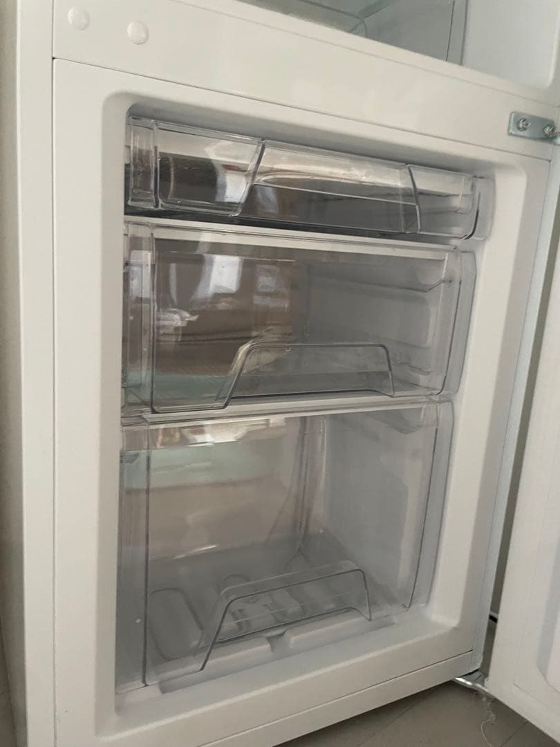 【美品】　2024年製アイリスオーヤマ　冷蔵庫　142L