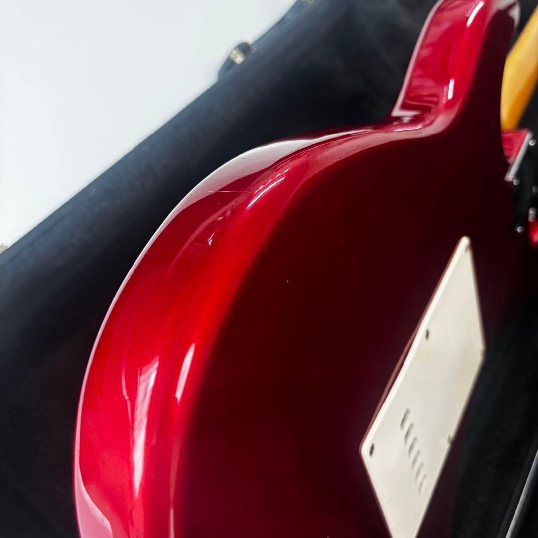 【人気のCAR】Squier by fender ストラトキャスター　2004年