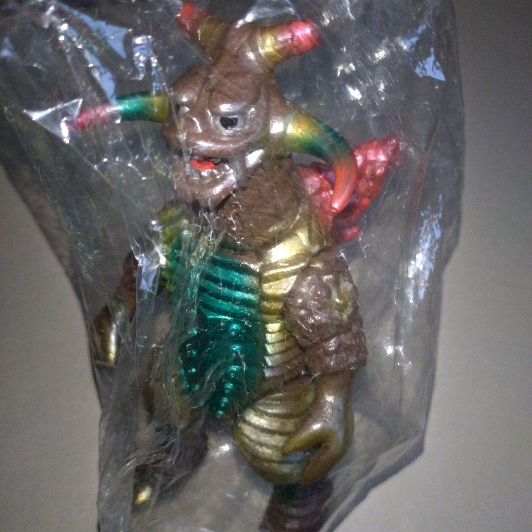 ベアモデルソフビオール怪獣コレクション地底超獣ギタギタンガ未使用未開封 限定品