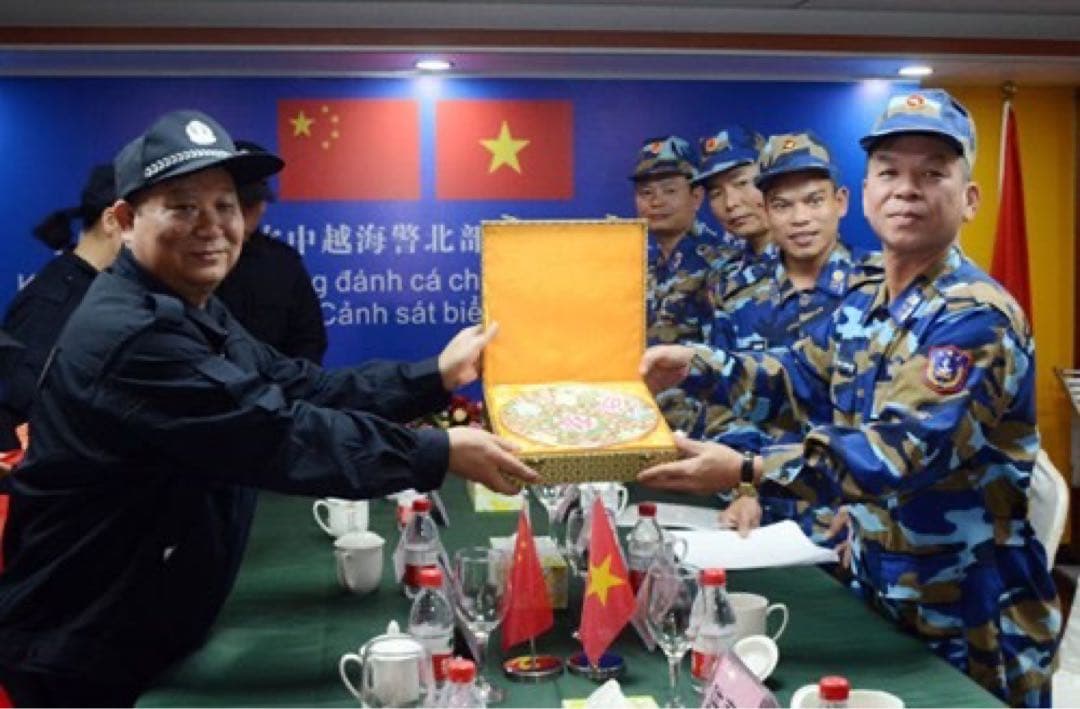 【一点物 新品】 99式 中国海警 冬季作战服+ズボン