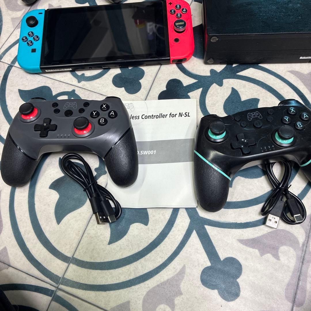 Nintendo Switch 本体とワイヤレスコントローラー2セット その他