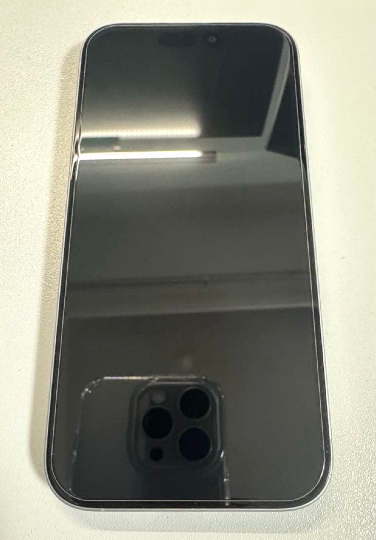 【美品】Apple iPhone16 128GB SIMフリー