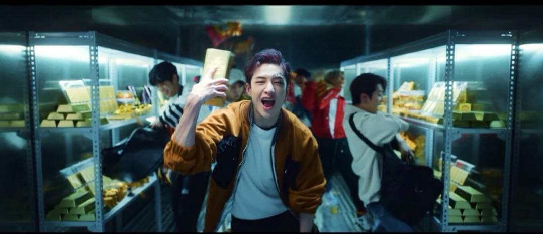 straykids スキズ　直筆　サイン　MV TikTok ALLIN