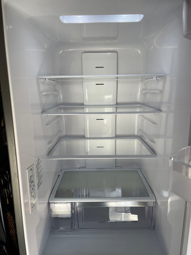 日立　ノンフロン　冷凍　冷蔵庫　R-V32NV 2021年