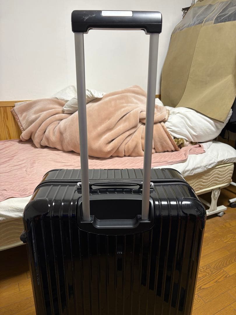 RIMOWA リモワ スーツケース SALSA ブラック83073504