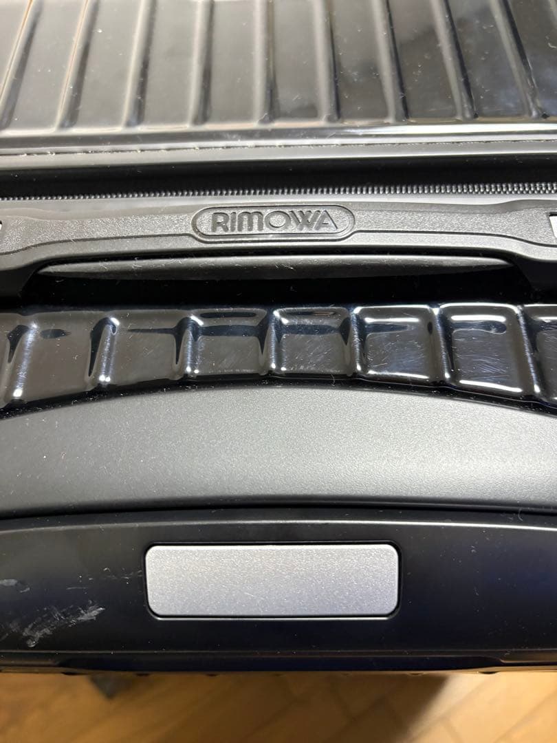 RIMOWA リモワ スーツケース SALSA ブラック83073504