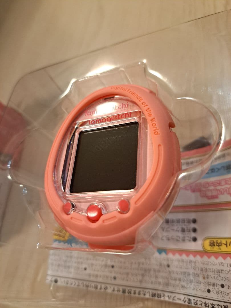 h*a様 BANDAI Tamagotchi Smart コーラルピンク