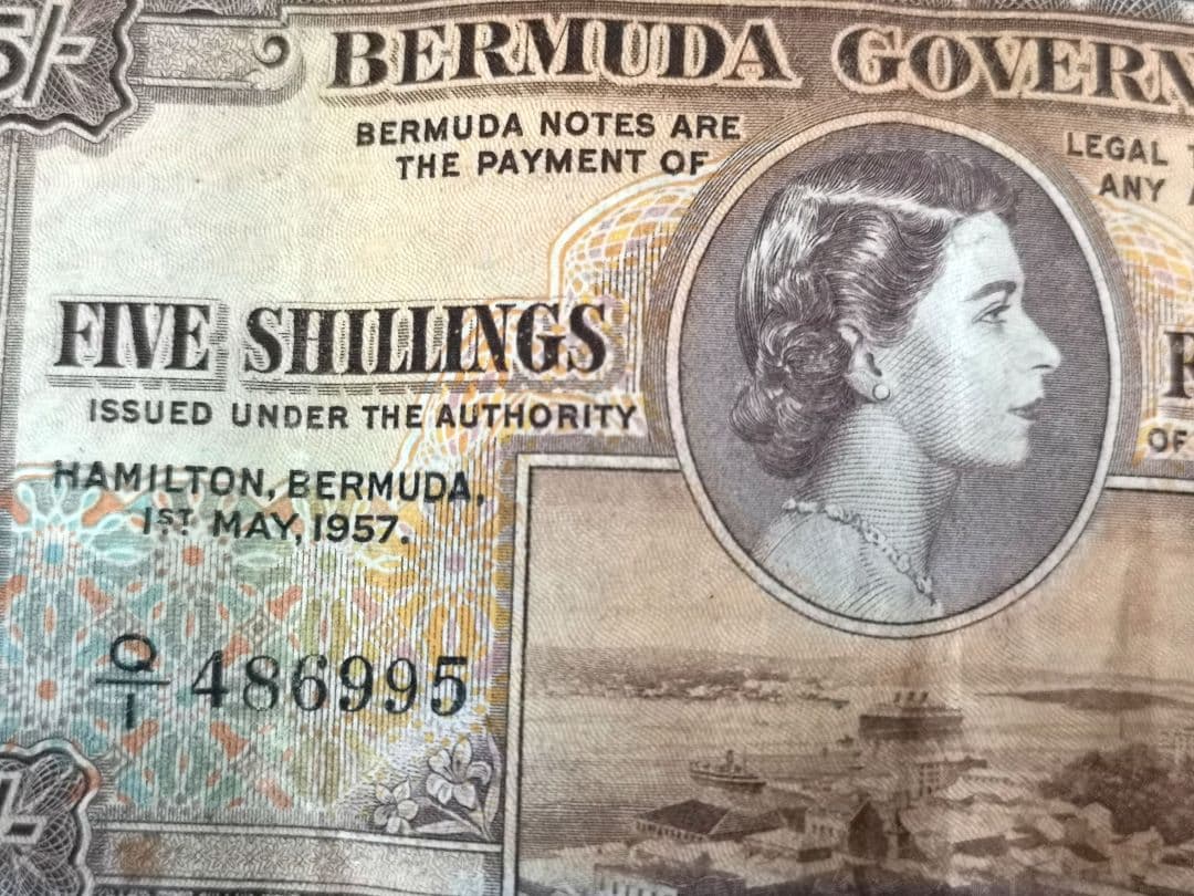 バミューダ 5 シリング紙幣 1957年 エリザベス女王