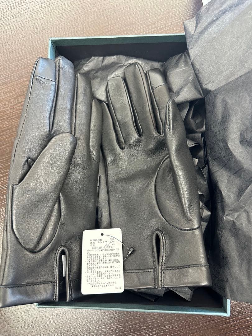 【k】BERLUTI レザー手袋　新品