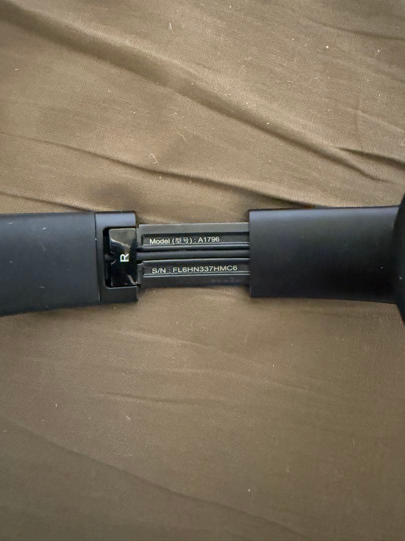 【最終値下げ】BEATS Solo3 WIRELESS ヘッドホン　黒