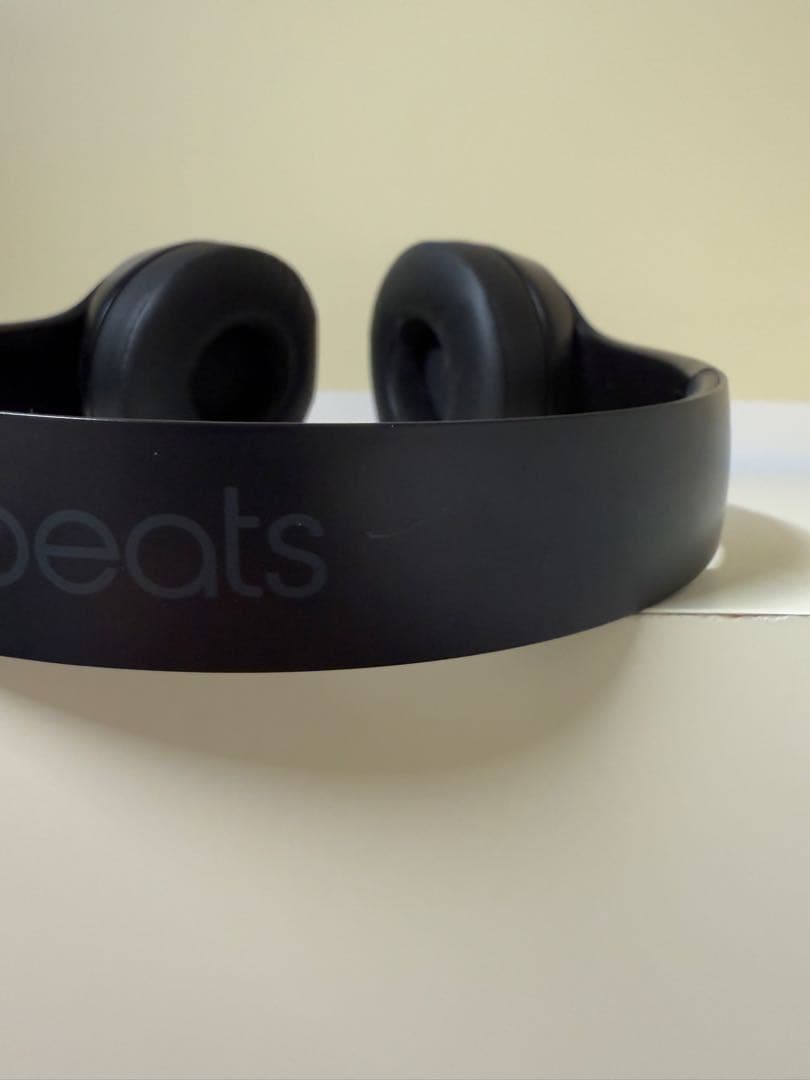 【最終値下げ】BEATS Solo3 WIRELESS ヘッドホン　黒